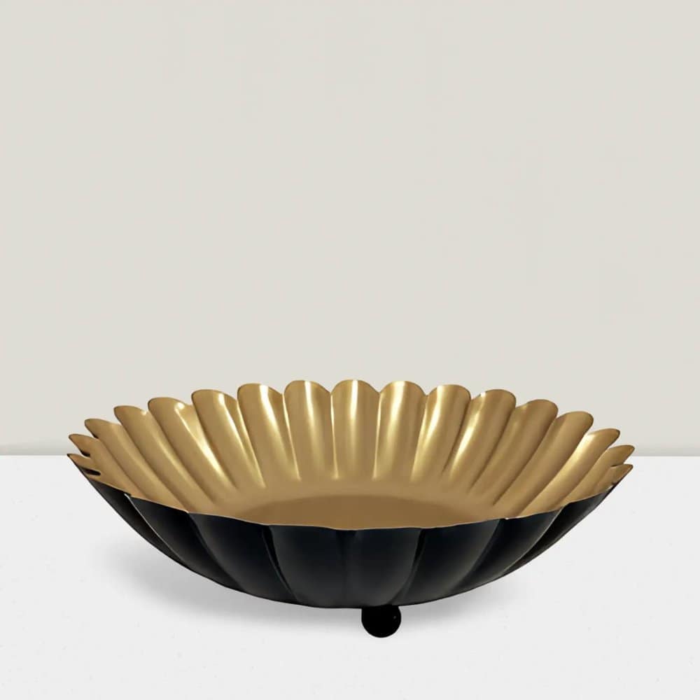 Windsor Black & Gold  Bowl 5″Hx12″D Pk of 6